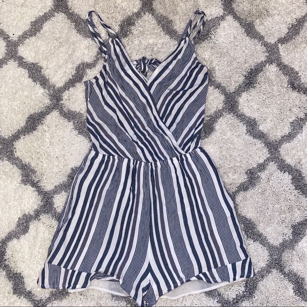 Open Back Romper w/ POCKETS!
